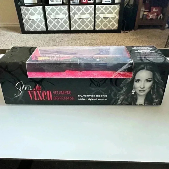 New still in box never opened Volumizing Dryer Brush